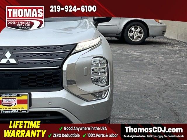 2024 Mitsubishi Outlander SE