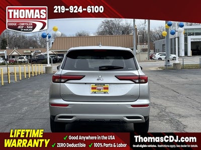 2024 Mitsubishi Outlander SE