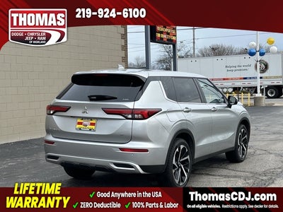 2024 Mitsubishi Outlander SE