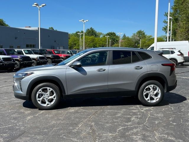 2025 Chevrolet Trax LS
