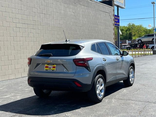 2025 Chevrolet Trax LS