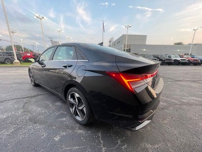 2022 Hyundai Elantra Limited