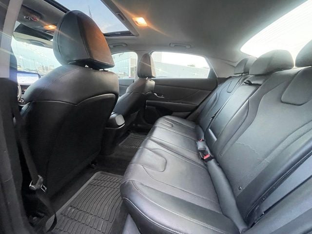 2022 Hyundai Elantra Limited