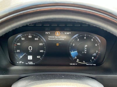 2021 Volvo XC90 T6 Momentum