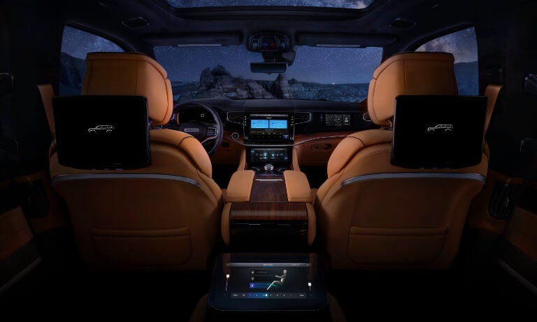 2022 Jeep Grand Wagoneer front dash and entertainment