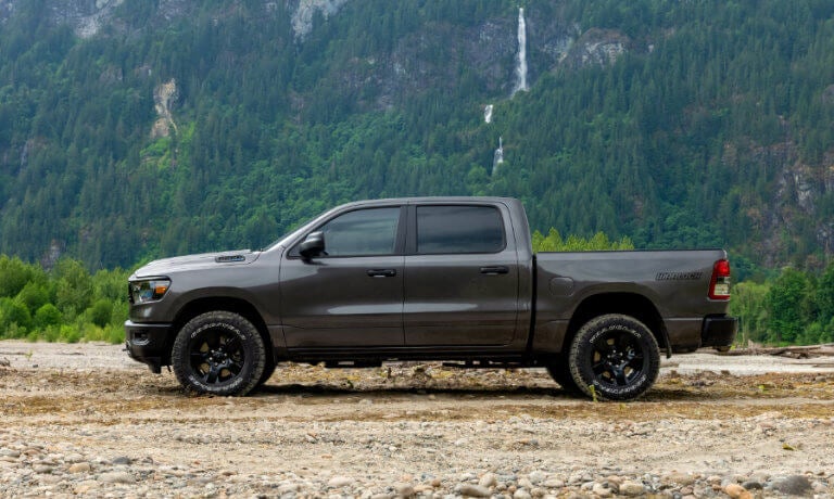 2024 Ram 1500 Exterior Mountain Range Profile